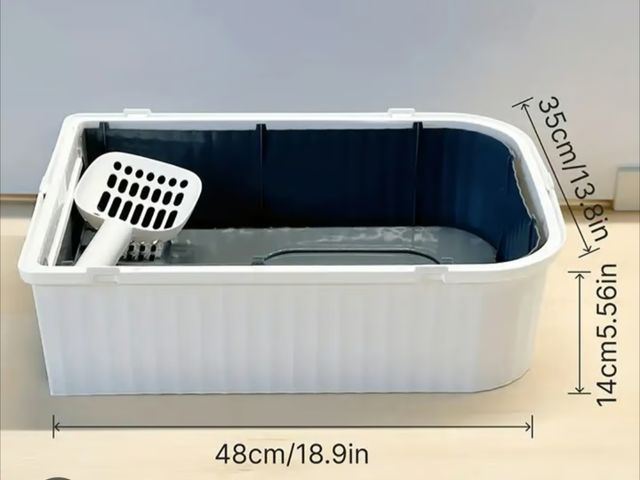 Lot 96-232489 - Foldable Enclosed Cat Litter Box With Cover, Easy Cleaning New