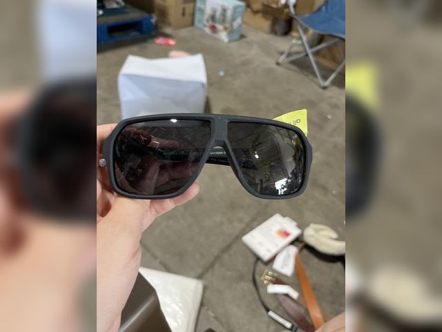 Lot 96-158849 - Sunglasses New