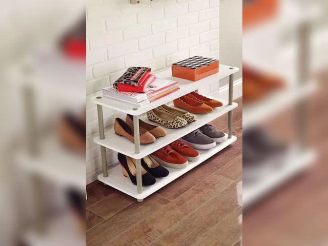 Lot 96-214084 - ClosetMaid
18 in. H 12-Pair 3-Tier White Laminate Shoe Rack
Open box
Appears Unused, but has chips i...