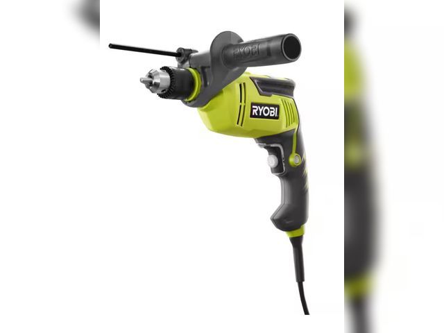Lot 96-179878 - RYOBI 6.2 Amp Corded 5/8 in. Variable Speed Hammer Drill Used