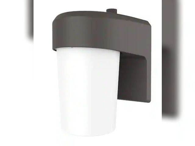 Lot 96-167071 - Commercial Electric
FE 60-Watt, Equivalent CE Integrated LED Jelly Jar Bronze, Outdoor Hardwired Wal...
