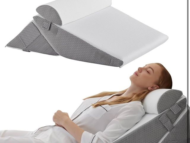 Lot 96-187816 - Wedge Pillow Headboard, 3PCS Orthopedic Bed Wedge Pillows Set for After Surgery, Adjustable Pillow W...