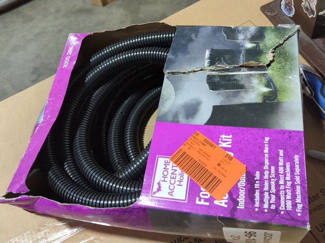Lot 96-182464 - Home Accent Holiday 19ft. Fog Tube Kit New