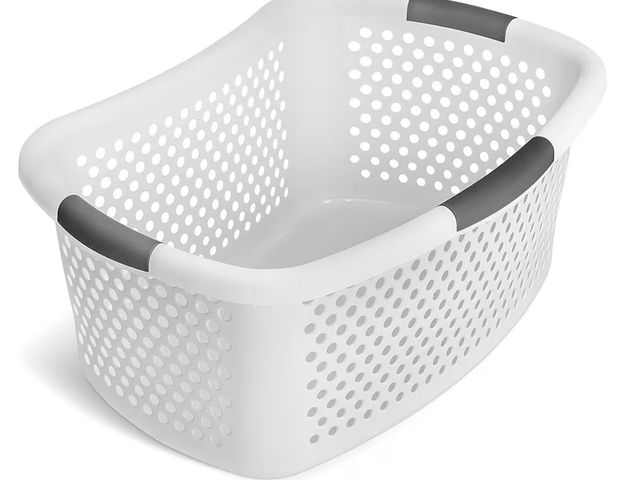 Lot 96-177250 - Perforated Plastic Laundry Basket, 54 Liter, Dotted Design

Appears unused. Dirty from shipping