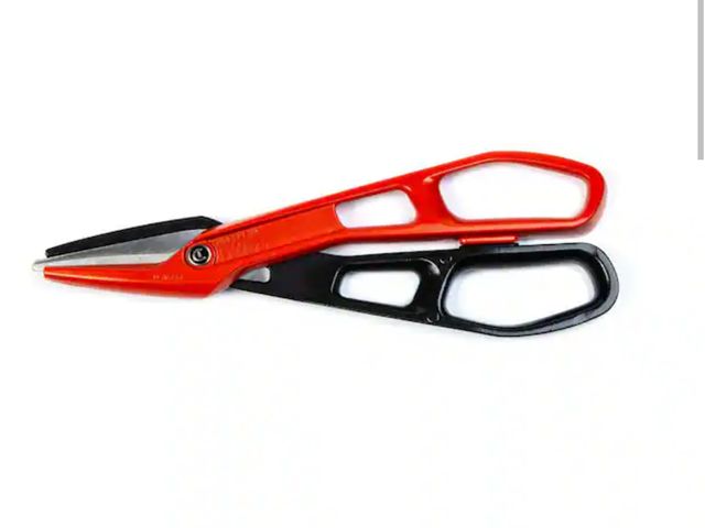 Lot 96-174768 - Crescent 
Wiss 12 in. Aluminum Straight-Cut Tinner Snips New