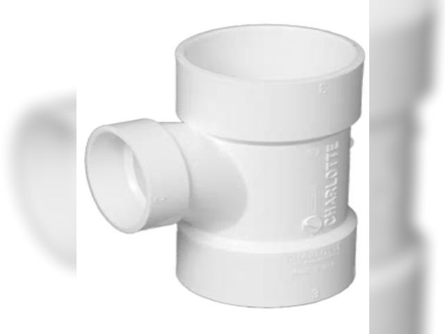 Lot 96-184261 - 2 Pack Charlotte Pipe 6 in. x 6 in. x 4 in. PVC DWV Hub x Hub Sanitary Tee Reducing MSRP $130.66 New