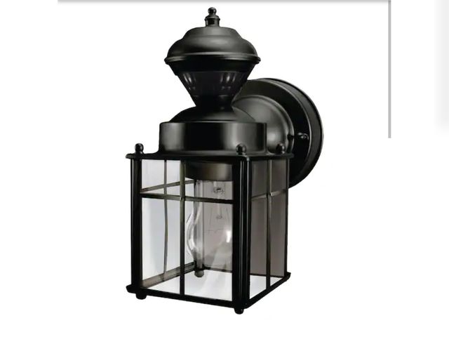 Lot 96-177833 - Hampton Bay 
Bayside 9.5 in. 1-Light Farmhouse Matte Black Motion Sensing Outdoor Wall Light Lantern...