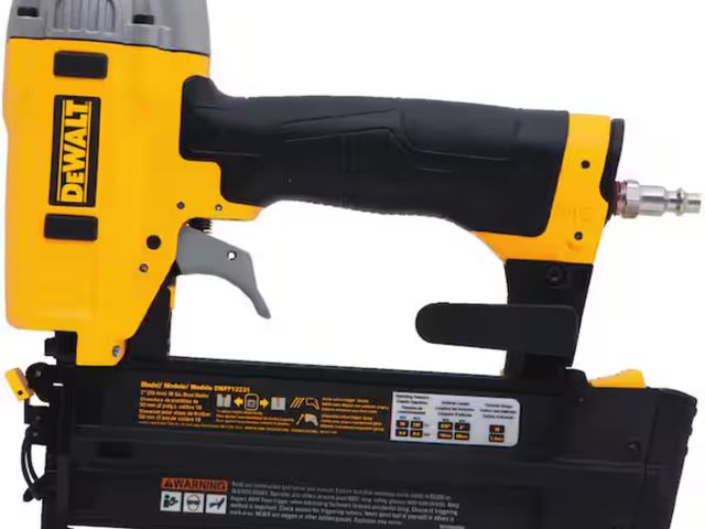 Lot 96-165289 - DEWALT
18-Gauge Pneumatic 2 in. Brad Nailer with Carrying Case

Lightly used .