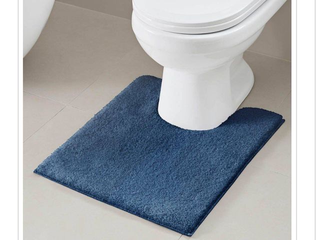 Lot 96-162912 - Marshmallow Blue 20 in. x 24 in. Contour Bath Mat New