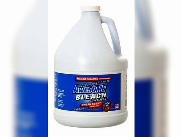 Lot 96-200914 - DDI 2379769 Awesome Bleach, Fresh, 96 oz
New