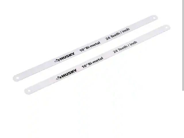 Lot 96-165656 - Husky 
Close Quarters Hacksaw Replacement Blades (2-Pack) new