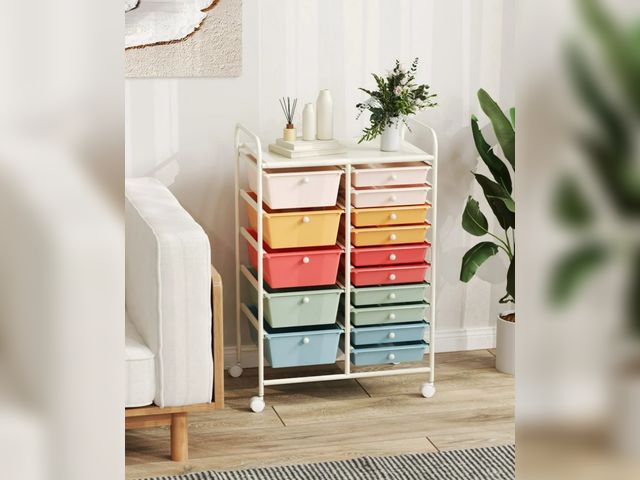 Lot 96-197615 - Costway 15 Drawer Rolling Storage Cart Tools Scrapbook Paper Office School Organizer Multicolored
Ne...