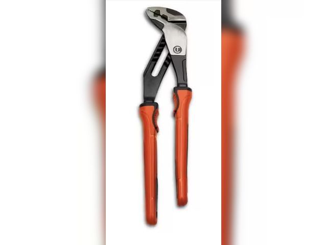 Lot 96-221896 - Crescent 10 in. Z2 K9 Straight Jaw Tongue and Groove Pliers with Dual Material Handle New