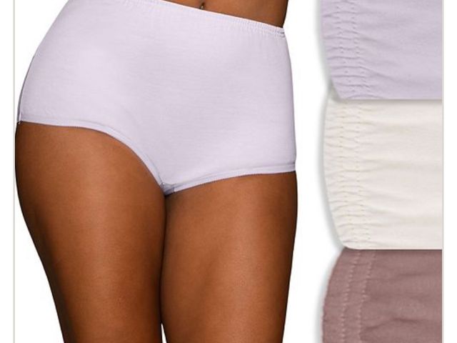 Lot 96-178926 - Women's Vanity Fair Lingerie® Perfectly Yours Ravissant Classic Cotton 3-Pack Brief Panty Set Size 7...