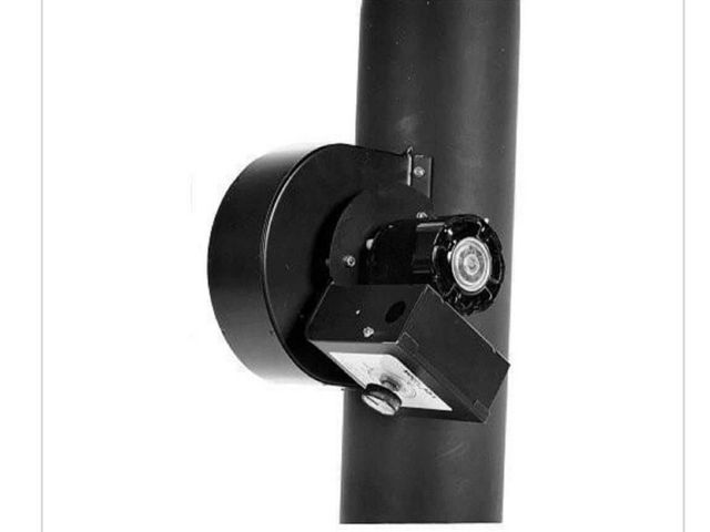 Lot 96-170827 - Auto-Draft 7 in. x 9.5 in. x 9 in. Stove Pipe Draft Inducer with Speed Control MSRP $220.84 New, som...