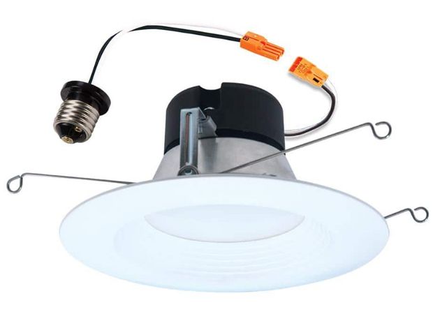 Lot 96-181729 - HALO LT 5/6 in. LED Retrofit Module with Baffle Trim Selectable 5CCT 750-
Lumens New