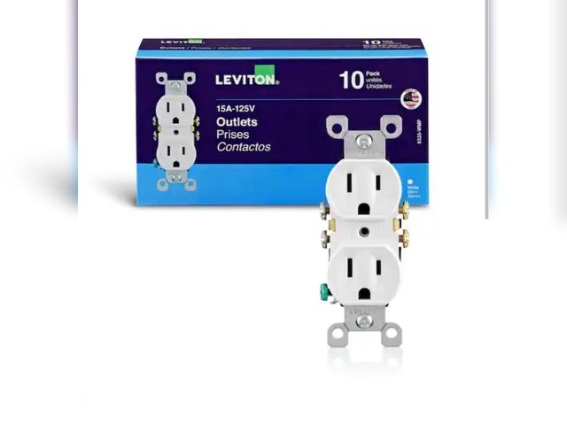 Lot 96-165356 - Leviton 15 Amp 125 V Duplex Outlet/Receptacle, White (10-Pack) 5320-WMP New