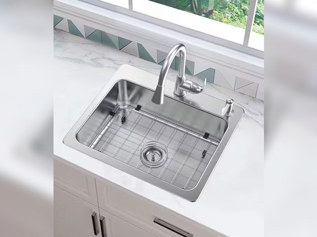 Lot 96-162068 - All in one  25 in. Dual mount Single Bowl 18 Gauge Stainless Steel Kitchen Sink MRSP $279
New