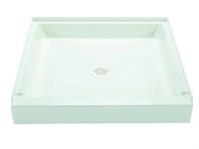 Lot 96-173176 - MUSTEE
32 x 32 Alcove Shower Pan Base with Center Drain in White
New 
Msrp $149.00