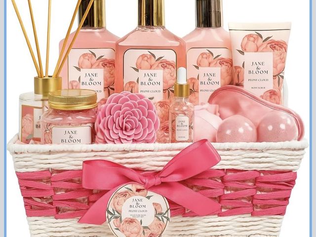 Lot 96-195132 - Spa Gifts for Women – Peony Cloud | 13-Piece Self Care Gift Set with Bubble Bath, Bath Bombs, Peony ...