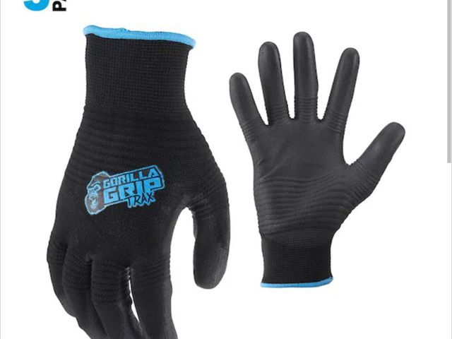 Lot 96-227760 - GORILLA GRIP Large TRAX Extreme Grip Work Gloves (5-Pack) New