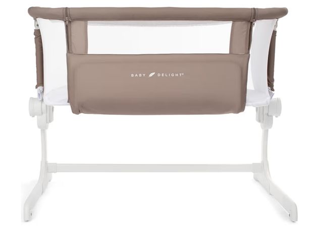 Lot 96-181227 - Baby Delight Beside Me Dreamer Bassinet | Bedside Sleeper &amp; Baby Bassinet | 6-Position Height Ad...