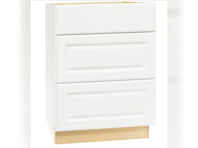 Lot 96-233218 - Hampton Bay Hampton 24 in. W x 24 in. D x 34.5 in. H Assembled 3 Drawer Base Kitchen Cabinet in Sati...