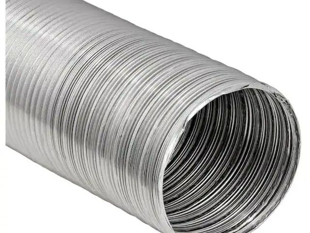 Lot 96-162409 - Everbilt 8' x 4' Diameter Flexible Dryer Transition Duct 
New