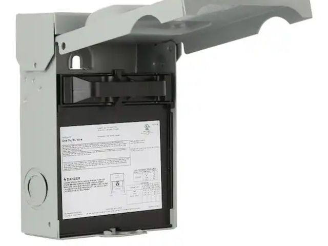 Lot 96-162406 - Midwest Electric Products
30-Amp 120/240-Volt Fused AC Disconnect (U035F2P)
New