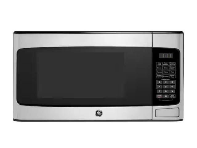 Lot 96-206441 - GE
1.1 Cu. Ft. Capacity Countertop Microwave Oven
New
MSRP $175.00