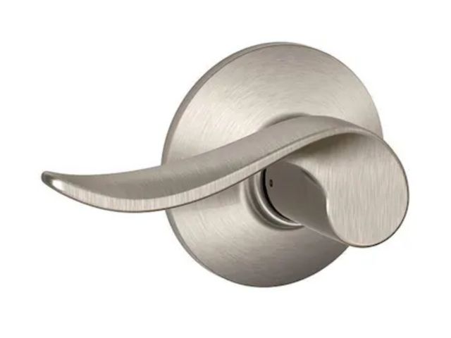 Lot 96-191220 - Schlage
Sacramento Satin Nickel Passage Hall/Closet Door Lever Handle
New