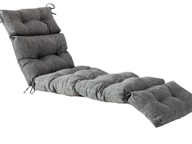 Lot 96-187936 - QILLOWAY Indoor/Outdoor Chaise Lounge Cushion,Spring/Summer Seasonal Replacement Cushions. (Charcoal...