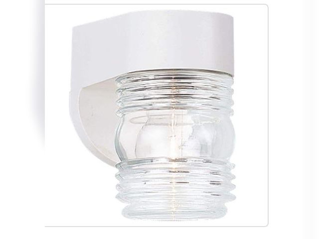 Lot 96-174611 - Generation Lighting Outdoor Wall 1-Light White Outdoor Wall Lantern Sconce New