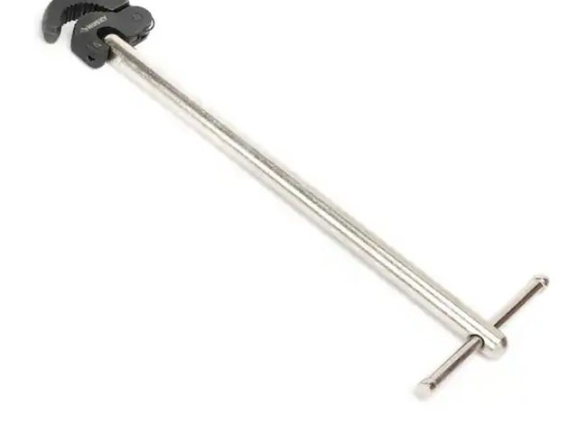 Lot 96-162696 - Husky
Basin Wrench
Used