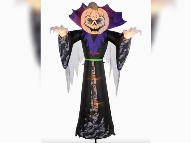 Lot 96-183669 - 10 Ft. Halloween Classics Giant Sized LED Reaper 
unused open box 
MSRP $99.00