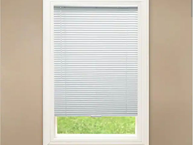 Lot 96-199043 - White Cordless Room Darkening Vinyl Mini Blinds with 1 in. Slats-29 in. W x 48 in. L (Actual Size 28...