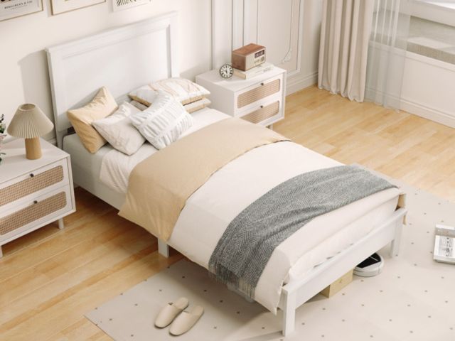 Lot 96-192215 - Costway Twin Size Wooden Bed Frame with Headboard and Slat Support
Open box 
Some pieces have scrape...