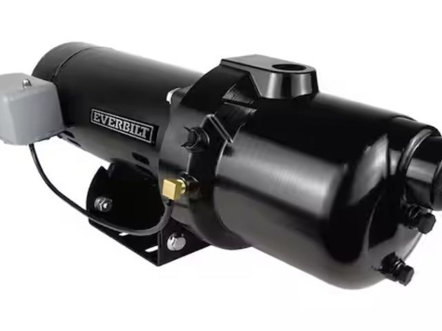 Lot 96-162230 - Everbilt
1/2 HP Plastic Shallow Well Jet Pump

MSRP $300

Used .