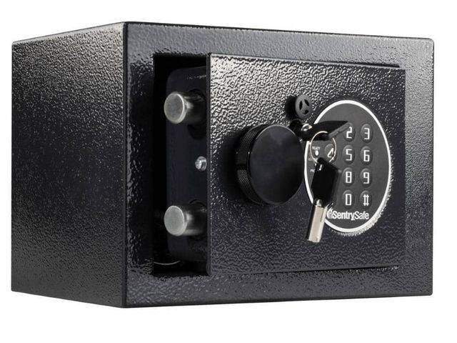 Lot 96-195680 - SentrySafe
0.14 cu. ft. Safe Box with Digital Lock
New