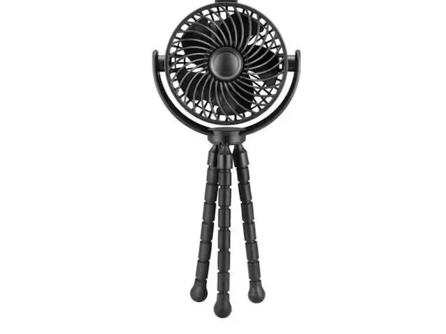 Lot 96-174004 - 4 in. Personal Octopus Clip on Fan in Black

Appears unused