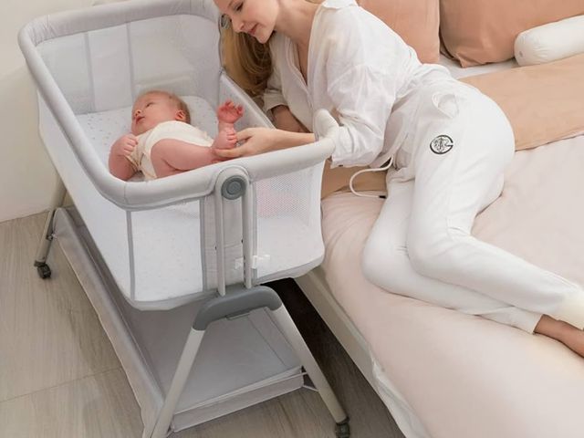 Lot 96-180890 - ANGELBLISS Baby Bassinet Bedside Sleeper, Easy Folding Portable Bassinet for Baby with Wheels, Adjus...
