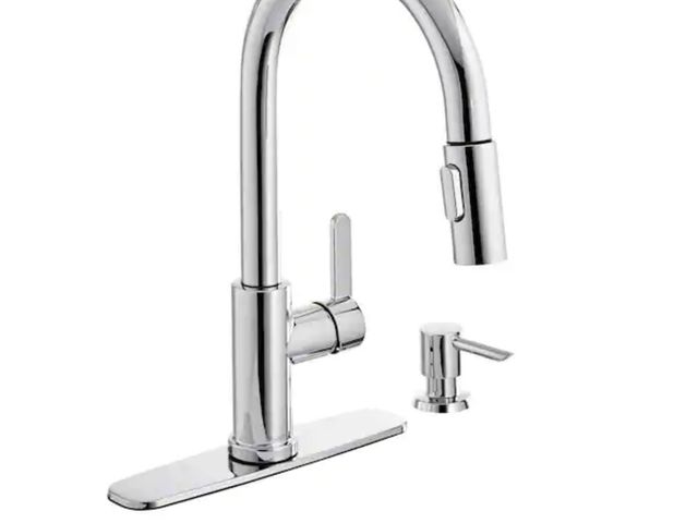 Lot 96-182407 - Glacier Bay
Paulina Single-Handle Pull-Down Sprayer Kitchen Faucet with TurboSpray, FastMount and So...