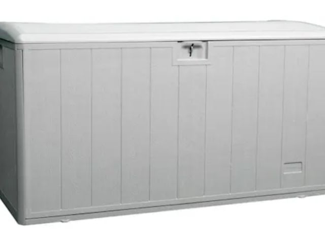 Lot 96-182304 - Hampton Bay
130 Gal. Grey Resin Wood Look Outdoor Storage Deck Box with Lockable Lid
New 
Msrp $183....