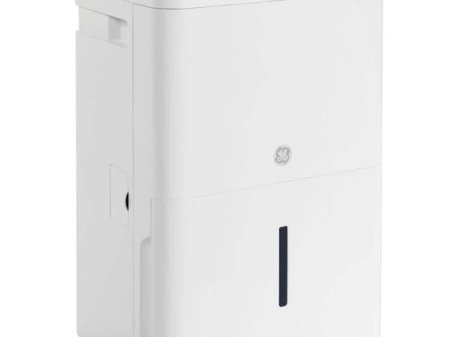 Lot 96-211475 - GE
25-Pints for Damp Rooms Up to 1500 sq. ft. Residential Dehumidifier with Bucket in White, ENERGY ...