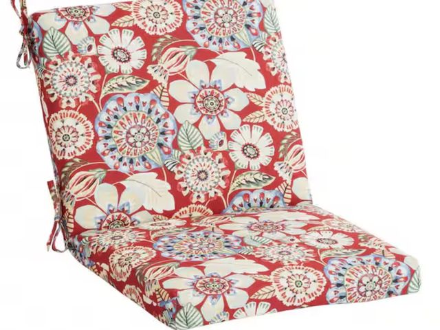 Lot 96-226250 - 4 pack Hampton Bay 20 in. W x 17 in. D Universal Outdoor Mid Back Dining Chair Outdoor Cushion in Re...