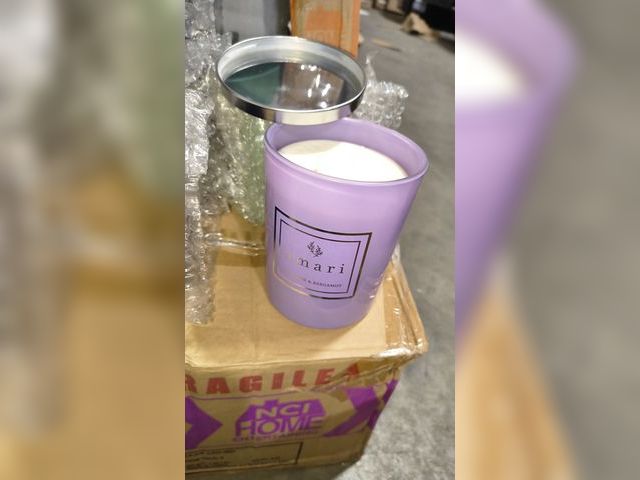 Lot 96-201615 - Amari Lavender &amp; Bergamot Candle 
New