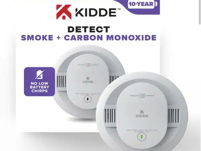 Lot 96-170485 - Kidde
10-Year Battery Powered Smoke and Carbon Monoxide Detector with Alarm LED Warning Lights 21031...