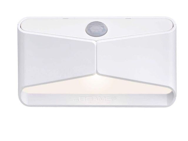 Lot 96-170753 - Mr Beams Indoor Battery Powered Motion Activated LED Night Light, White
New