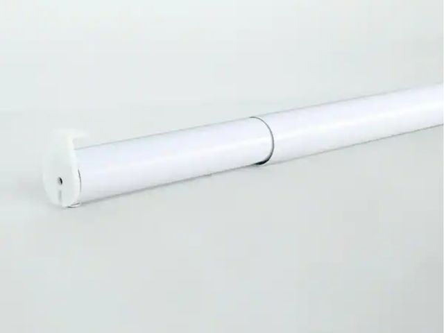 Lot 96-166994 - Everbilt
1 pack rod 30in W-48in W white regular duty steel hanging rod Closet rod