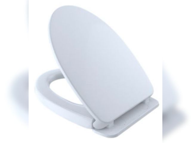 Lot 96-242432 - SoftClose Elongated Toilet Seat New